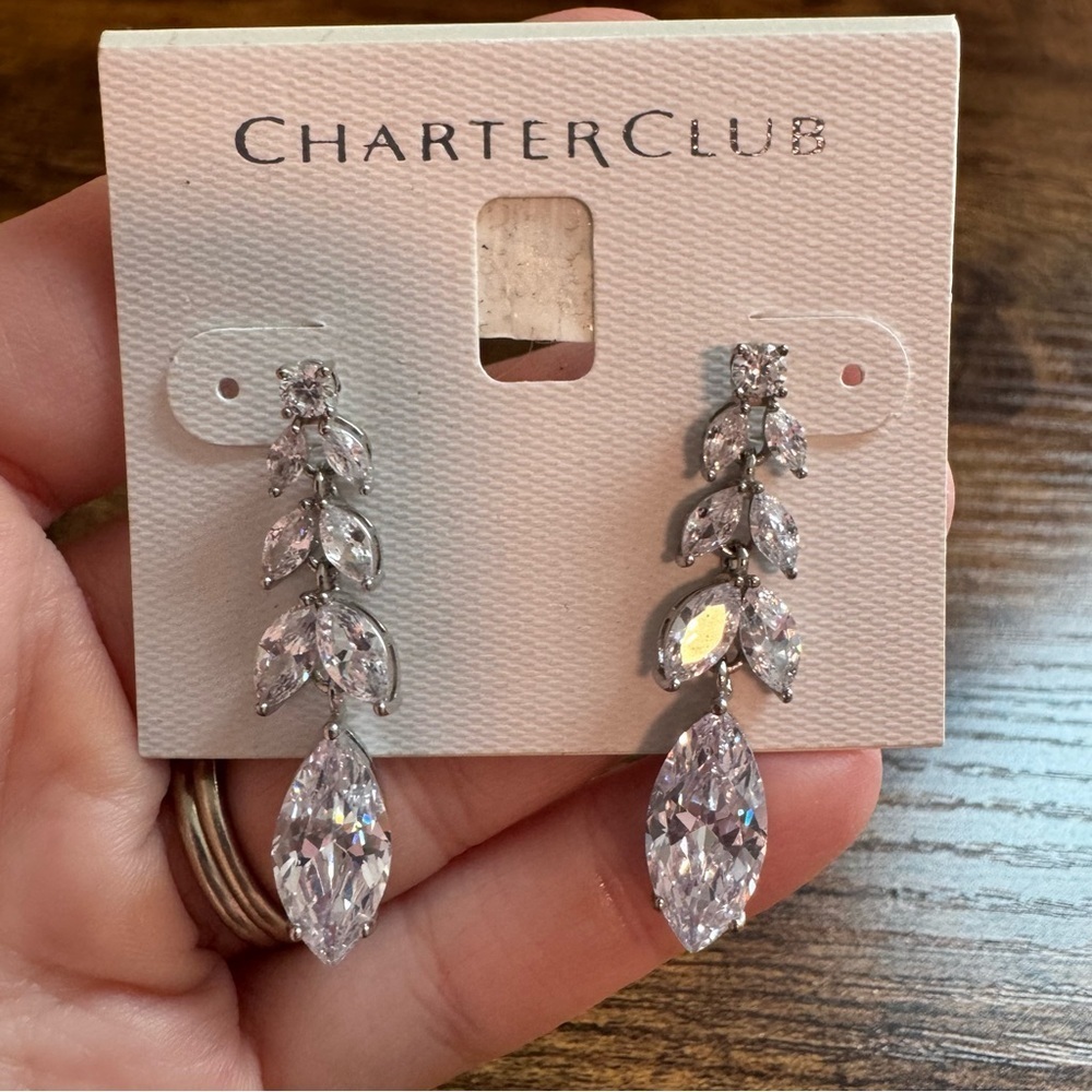 NWT Charter Club‎ Silver Crystal Leaf Drop Earrings